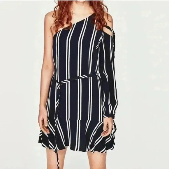 Zara Women's One Shoulder Blue & White Stripe Short Dress - Picture 2 of 10